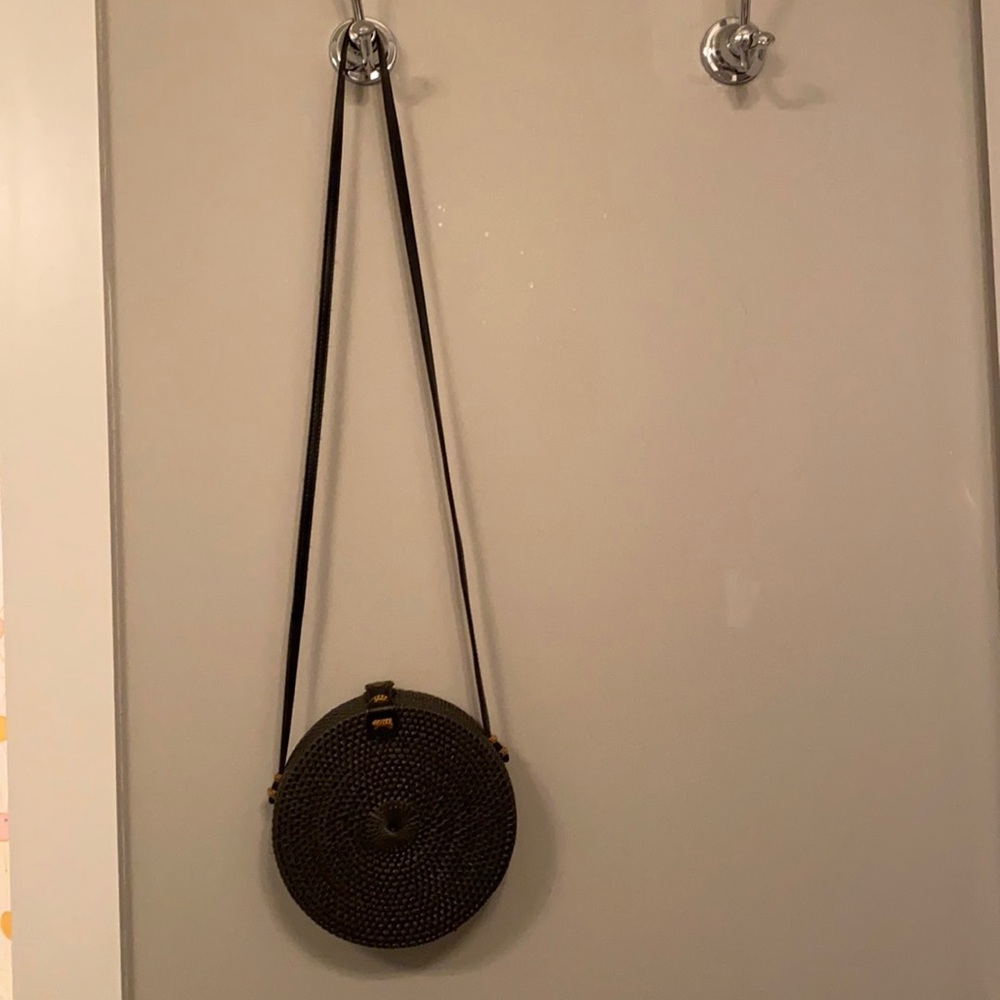Black basket crossbody purse